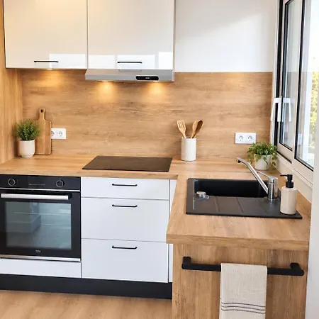 Soleil - Centre Apartment *